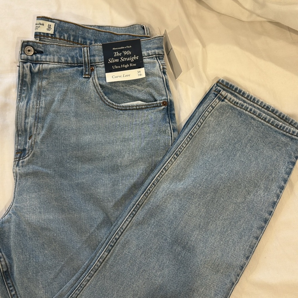 Abercrombie Curve Love Jeans